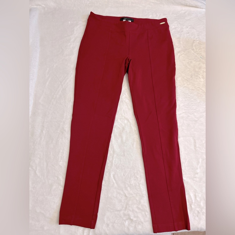 BCBG MAXAZRIA BURGUNDY  RED LEGGINGS size M